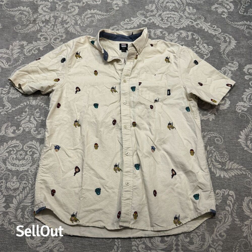 Vans x Marvel Men's L Graphic Print Super Hero Button-Up Shirt
